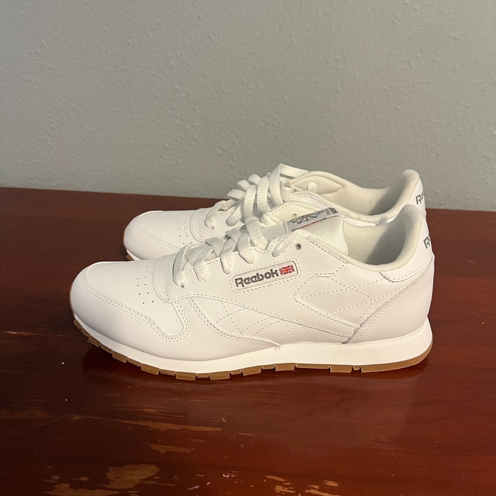 Reebok Classic White Leather Sneakers - Picture 4 of 5